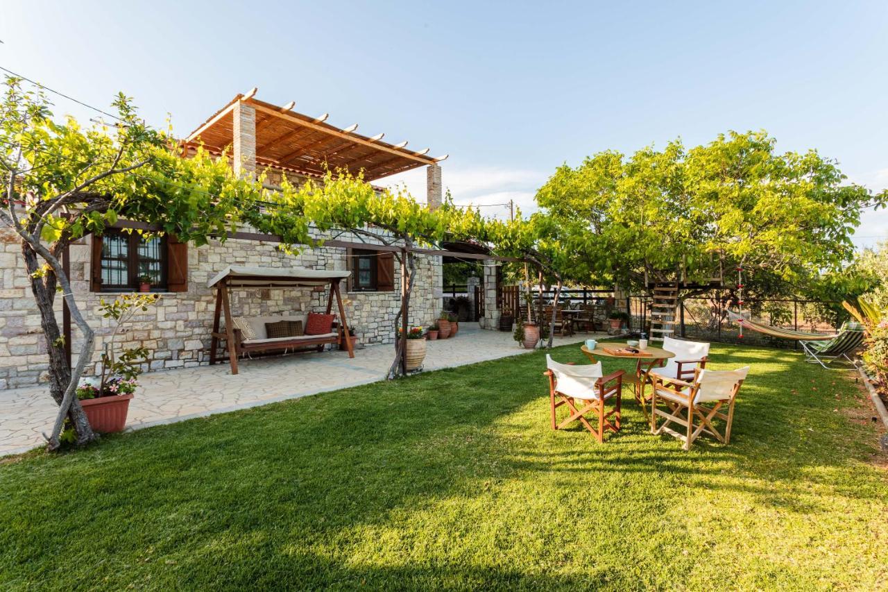 Petalidi Olive Garden Stone House Near The Beach Exterior foto