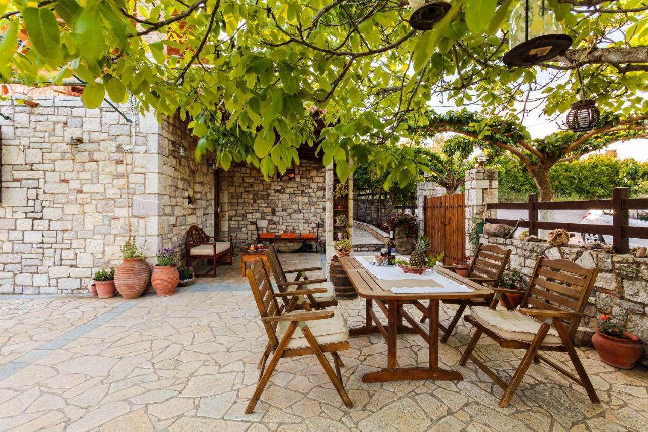 Petalidi Olive Garden Stone House Near The Beach Exterior foto